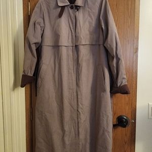 Vintage Women's 12R LONDON FOG Belted Brown  Trench Coat